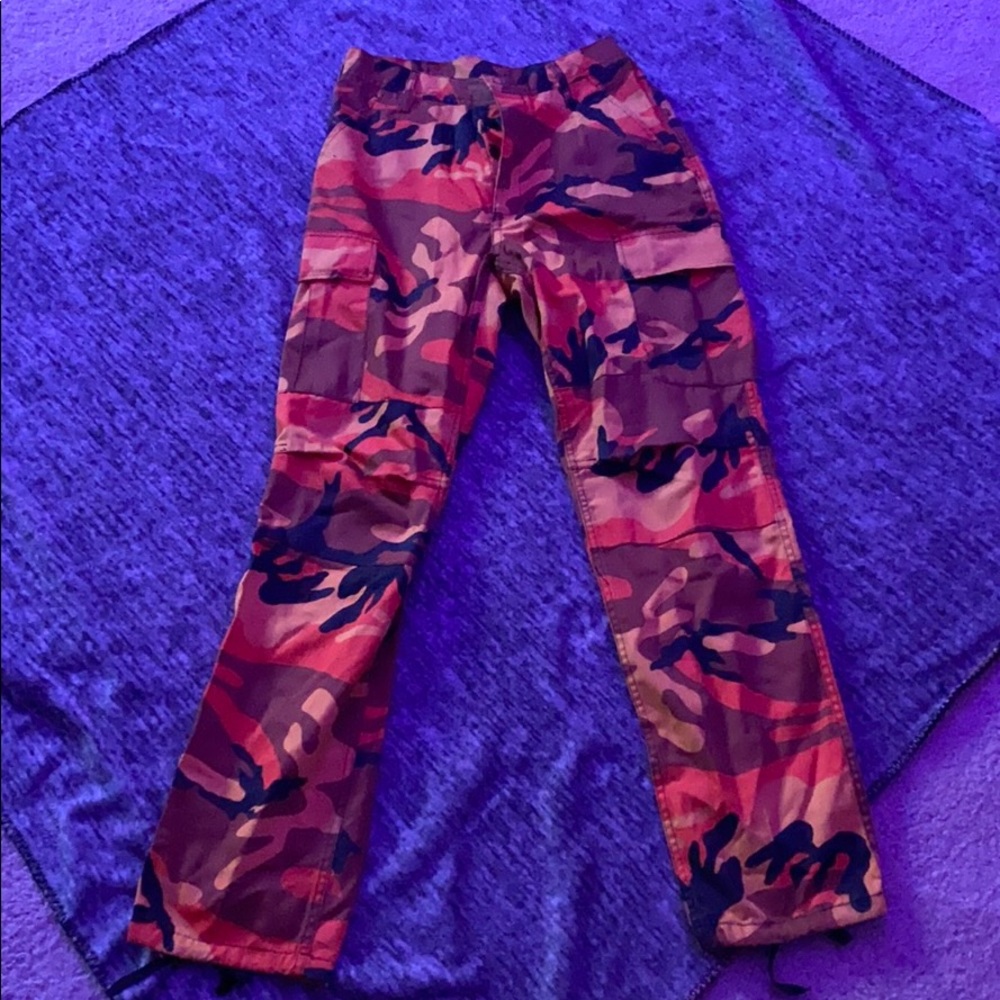 Camo cargo pants